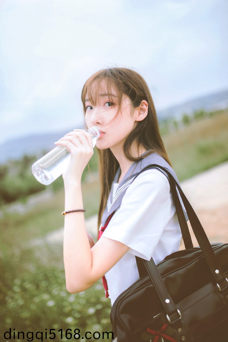 他像疯了一样占有了她古言