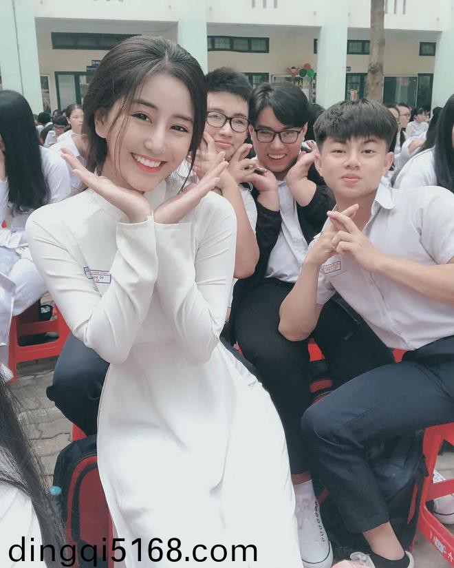 俄罗斯玩小幼稚