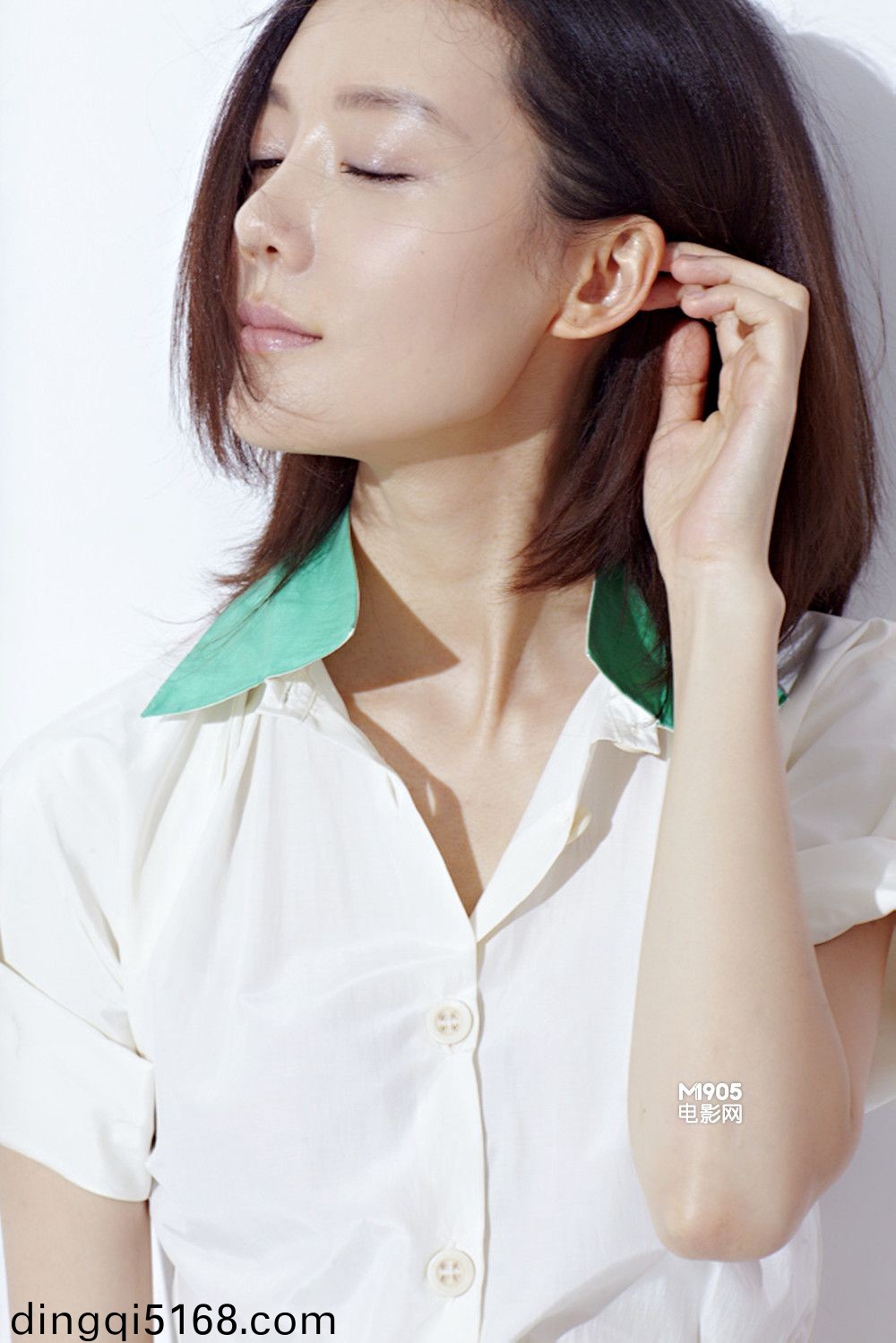 欧美黑人群交同性